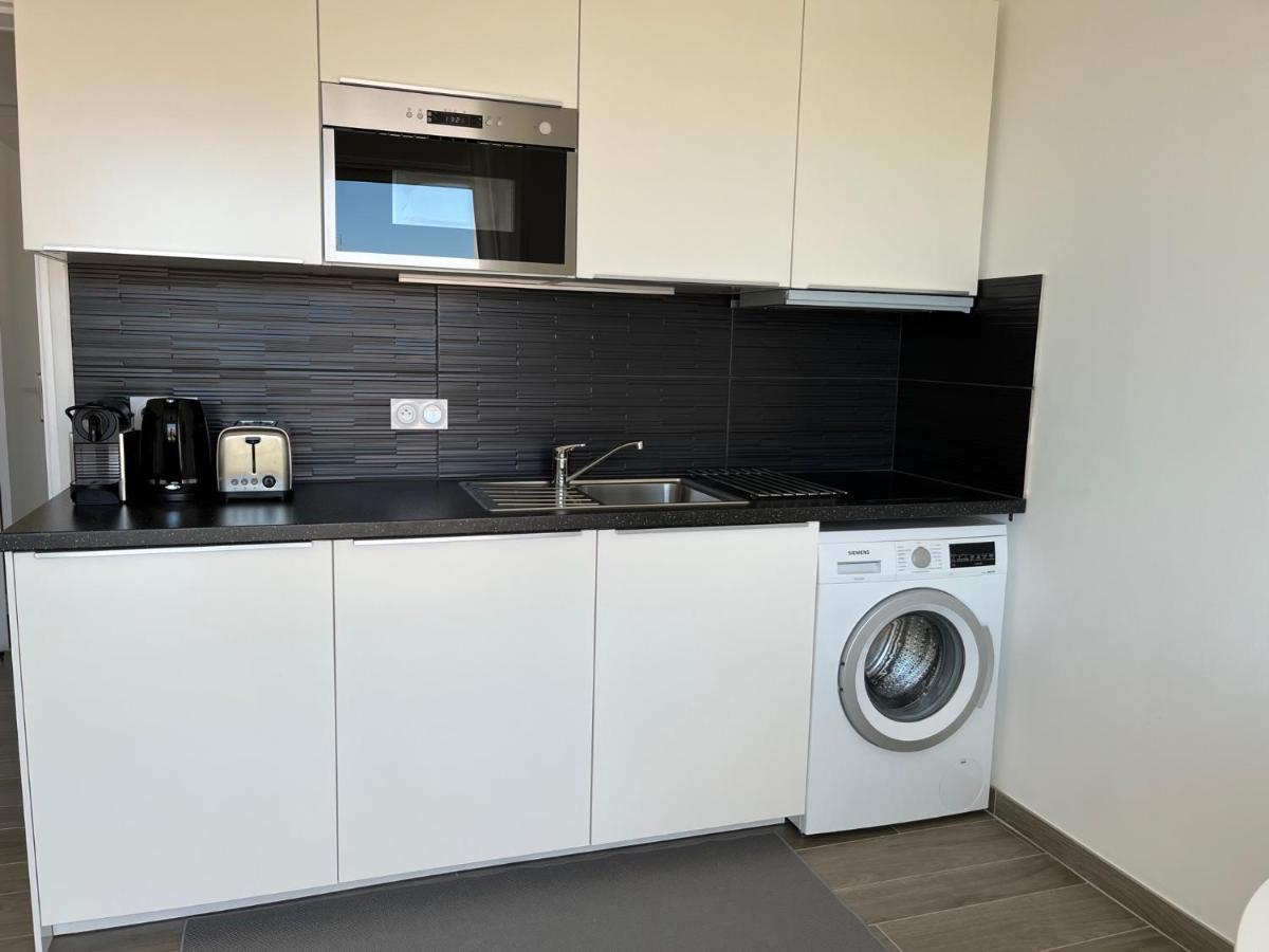 Residence Des Tilleuls Proximite Plage Et Commerces Royan Luaran gambar