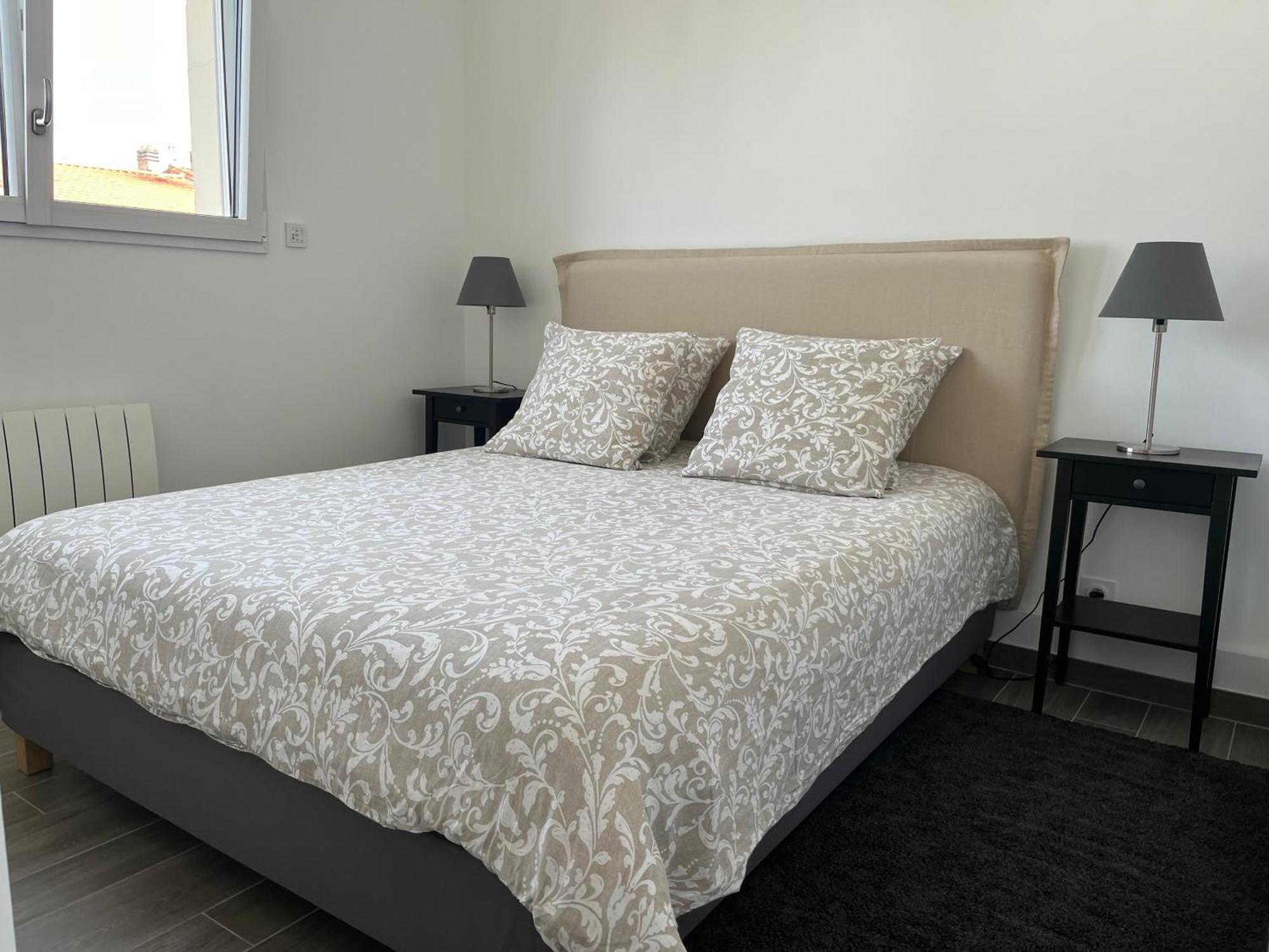 Residence Des Tilleuls Proximite Plage Et Commerces Royan Luaran gambar